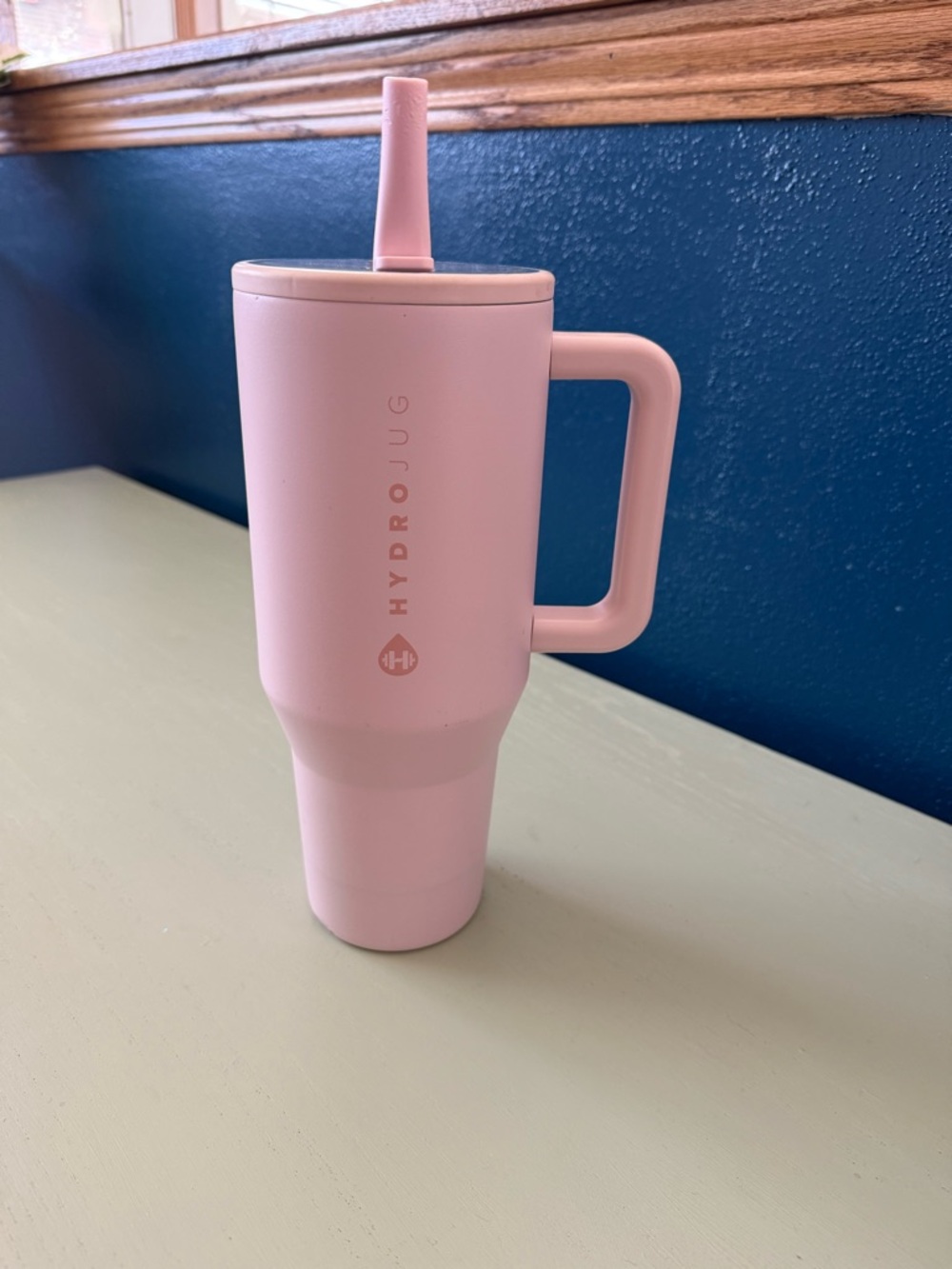Hydrojug Traveler Tumbler Water Bottle Insulated 40 oz Blush Pink No Straw